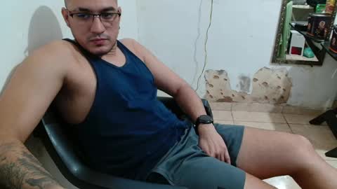 Snapshot of leonino231 chatting on 09-21-25, 07:15 leonino231 online show from 09-21-25, 07:15