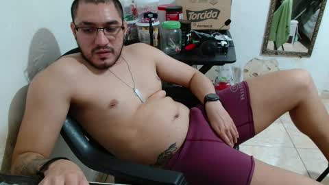 Snapshot of leonino231 chatting on 10-05-25, 01:59 leonino231 online show from 10-05-25, 01:59