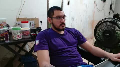 Snapshot of leonino231 chatting on 11-27-25, 05:37 leonino231 online show from 11-27-25, 05:37