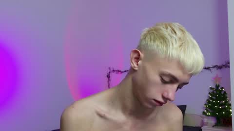 leonlure online show from 12-22-25, 05:54