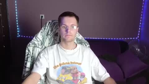 Leon online show from 12-28-24, 06:18