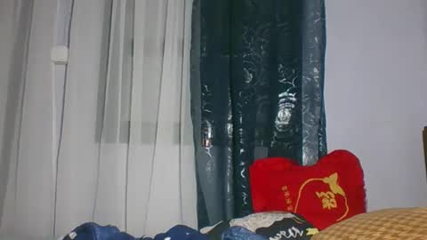 Snapshot of leonnida chatting on 04-04-26, 07:22 leonnida online show from 04-04-26, 07:22
