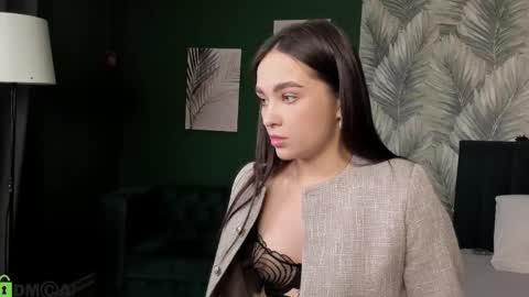 Mary online show from 01-08-26, 03:42