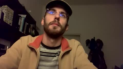 Snapshot of leonvampire chatting on 11-19-25, 07:14 Leon online show from 11-19-25, 07:14