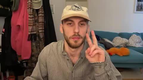 Snapshot of leonvampire chatting on 02-03-26, 09:25 Leon online show from 02-03-26, 09:25