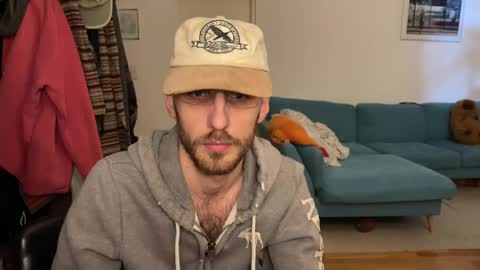 Snapshot of leonvampire chatting on 02-08-26, 03:26 Leon online show from 02-08-26, 03:26