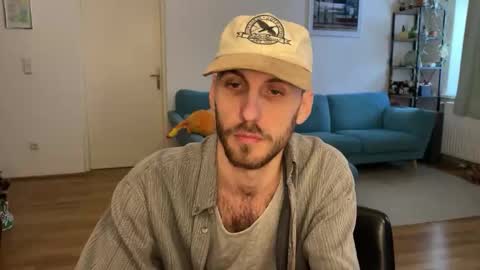 Snapshot of leonvampire chatting on 03-09-26, 04:00 Leon online show from 03-09-26, 04:00