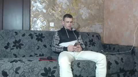 leoroman online show from 11-12-25, 09:32