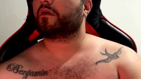 Leo Salvaje online show from 11-19-25, 06:57