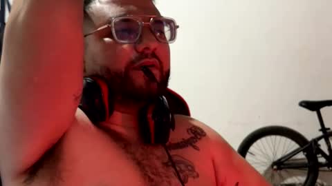 Leo Salvaje online show from 11-24-25, 06:24