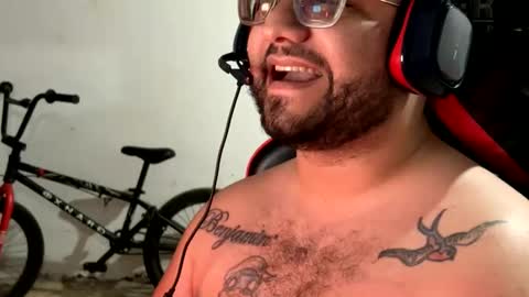 Leo Salvaje online show from 11-27-25, 04:58