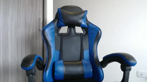 Snapshot of leostorm25 chatting on 10-28-25, 09:39 leostorm25 online show from 10-28-25, 09:39