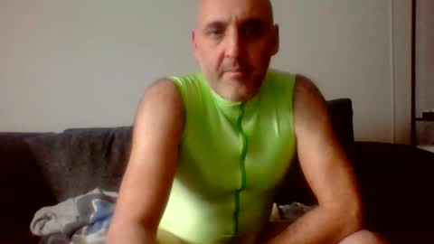 Leotardo online show from 11-15-25, 02:57