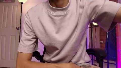 Leo Palmer online show from 06-22-26, 05:04