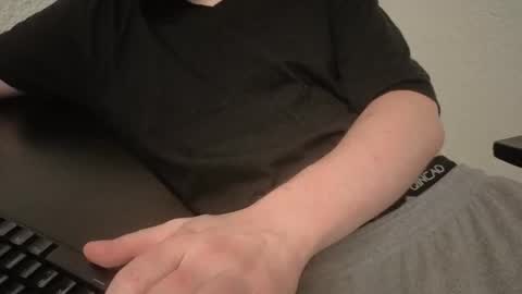 Leroy online show from 11-14-25, 09:35