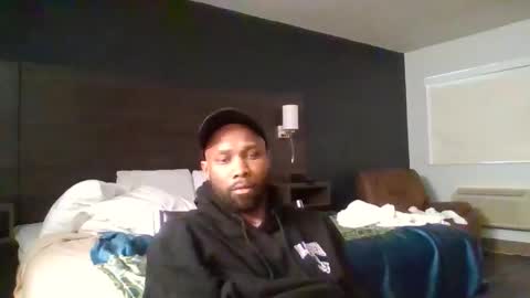 leroypageiii87 online show from 04-26-26, 09:56