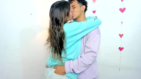 lesbiandreammss online show from 04-20-26, 01:36