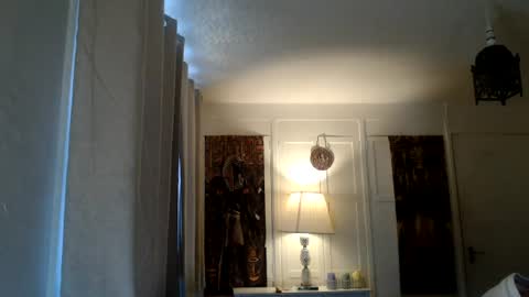 lescarpinter online show from 08-07-26, 05:48