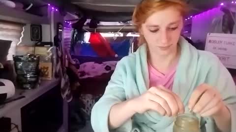 LesleyGumGrass- The Boring Trans girl online show from 03-02-25, 04:42