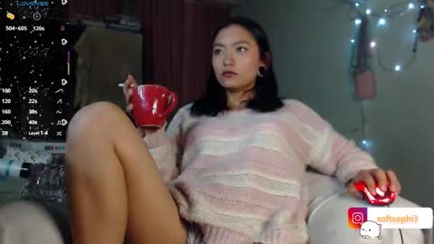 Snapshot of leslie__anderson chatting on 12-20-25, 09:16 Leslie online show from 12-20-25, 09:16