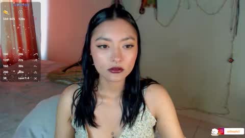 Snapshot of leslie__anderson chatting on 02-24-26, 04:49 Leslie online show from 02-24-26, 04:49