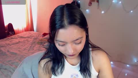 Snapshot of leslie__anderson chatting on 02-28-26, 05:14 Leslie online show from 02-28-26, 05:14