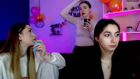 leslie_bird online show from 04-01-26, 08:15