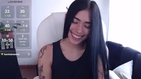 leslie  online show from 08-05-26, 06:11