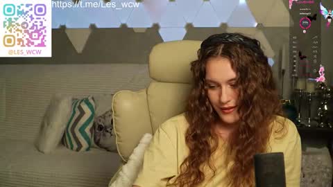 LeslieKorfs online show from 11-28-25, 10:23