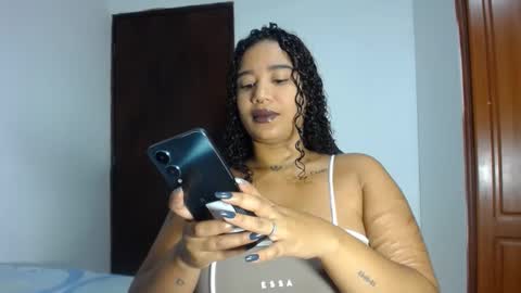 lesly online show from 02-19-25, 03:06