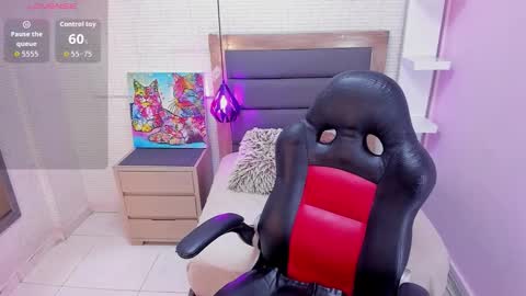   online show from 03-10-26, 08:03