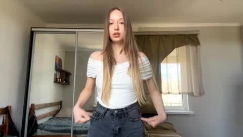 Leslie online show from 04-16-26, 10:38