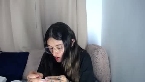 lessliee online show from 03-25-26, 06:08