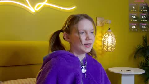 Snapshot of lessysweety chatting on 05-05-26, 01:57 Lessy online show from 05-05-26, 01:57