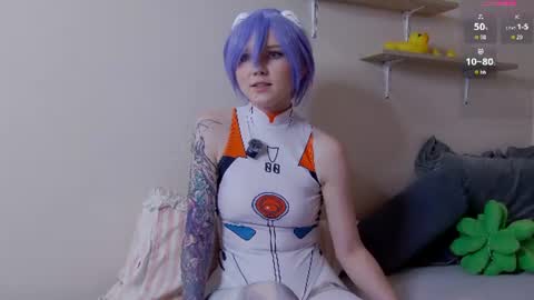Lessy online show from 07-22-26, 03:31