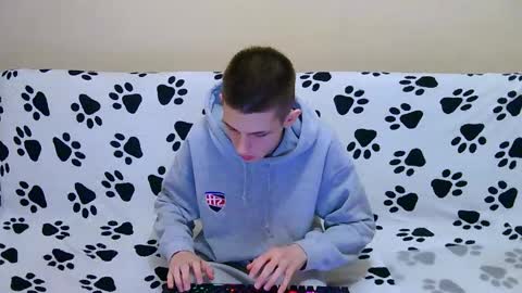 lester_broo online show from 04-19-26, 10:23