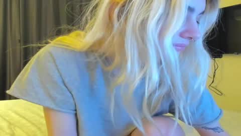 lesyaliss online show from 03-18-26, 10:13