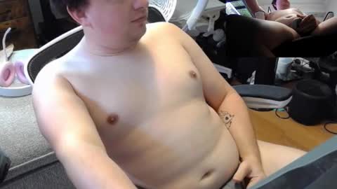 Snapshot of lethandor chatting on 10-02-25, 04:47 Rayne online show from 10-02-25, 04:47