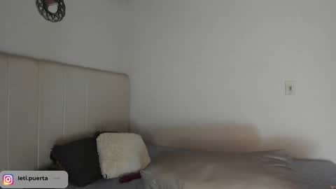 Snapshot of leticiaroldan chatting on 01-19-25, 12:49 Leticia online show from 01-19-25, 12:49