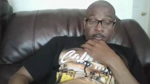Snapshot of letmegetsum2 chatting on 05-19-26, 12:38 letmegetsum2 online show from 05-19-26, 12:38