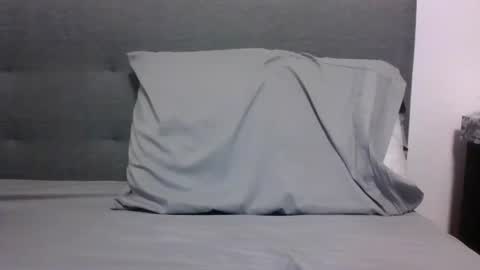 Snapshot of lets_play143 chatting on 10-27-25, 12:26 lets_play143 online show from 10-27-25, 12:26