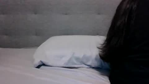 Snapshot of lets_play143 chatting on 11-11-25, 12:54 lets_play143 online show from 11-11-25, 12:54