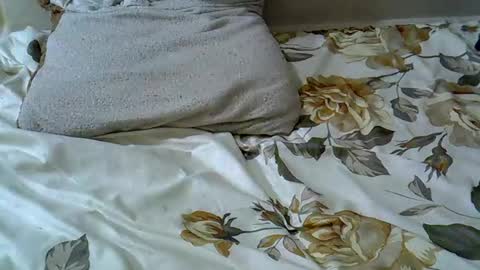 Snapshot of letshaveitbby chatting on 11-15-25, 07:16 letshaveitbby online show from 11-15-25, 07:16