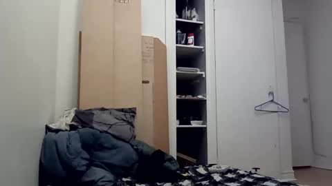 Snapshot of letsnaughty chatting on 02-19-25, 04:44 letsnaughty online show from 02-19-25, 04:44