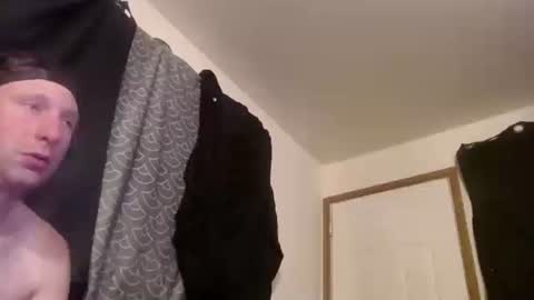 Snapshot of letsplay361 chatting on 11-15-25, 03:37 letsplay361 online show from 11-15-25, 03:37