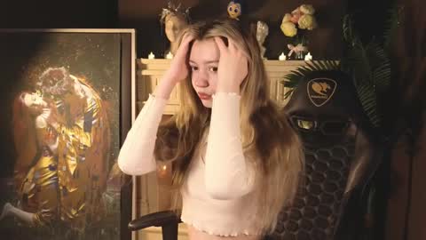 Snapshot of lettablush chatting on 01-18-25, 12:26 letta online show from 01-18-25, 12:26