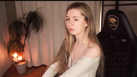 Snapshot of lettablush chatting on 02-07-25, 03:19 letta online show from 02-07-25, 03:19