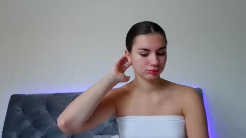 Emily online show from 10-28-25, 10:30