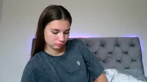 Emily online show from 11-04-25, 08:02