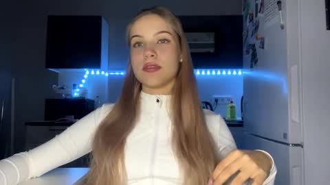 Snapshot of lettieharkin chatting on 04-28-26, 03:28 Kate online show from 04-28-26, 03:28
